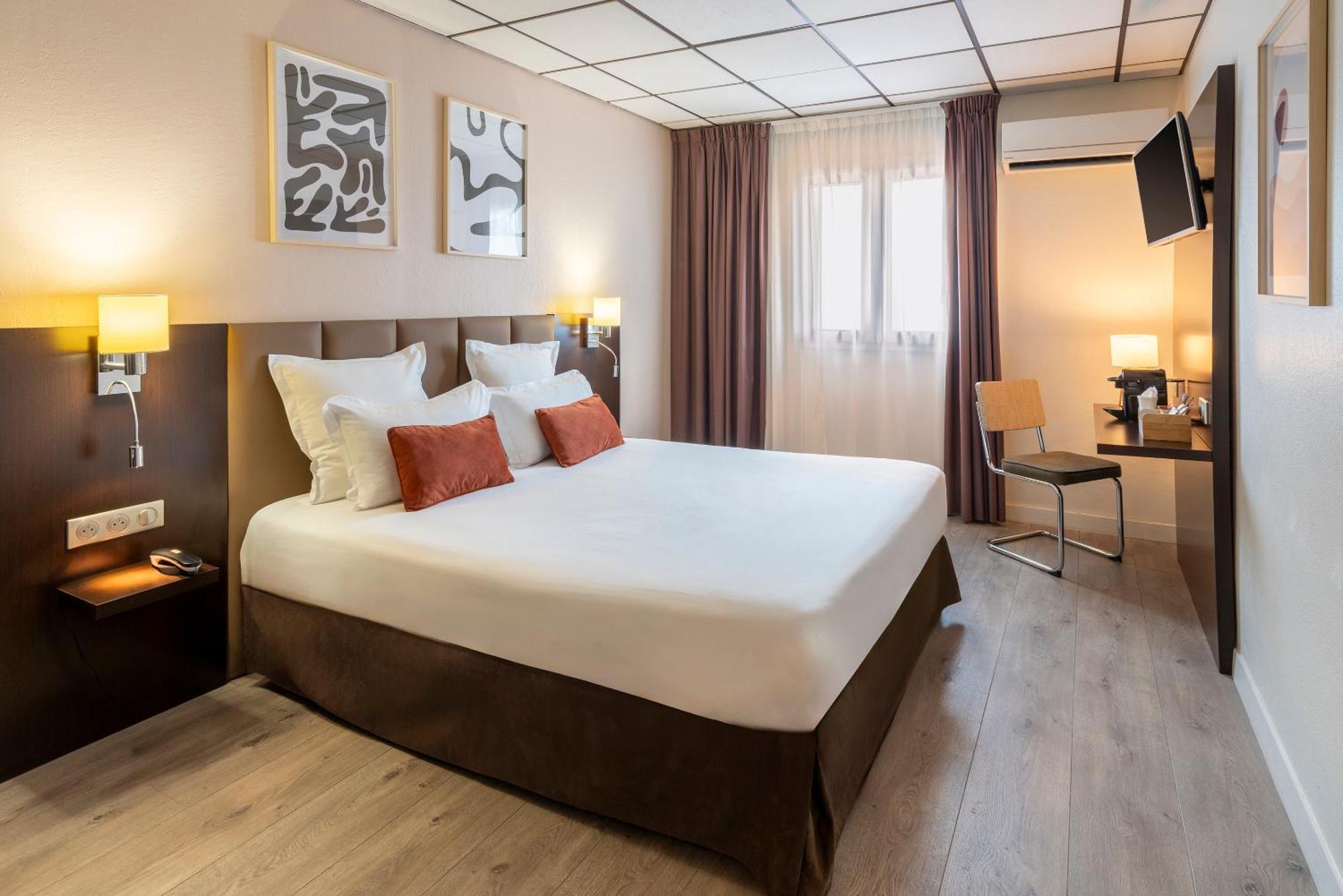 Best Western Terre De Provence Le Cannet-des-Maures Exterior photo