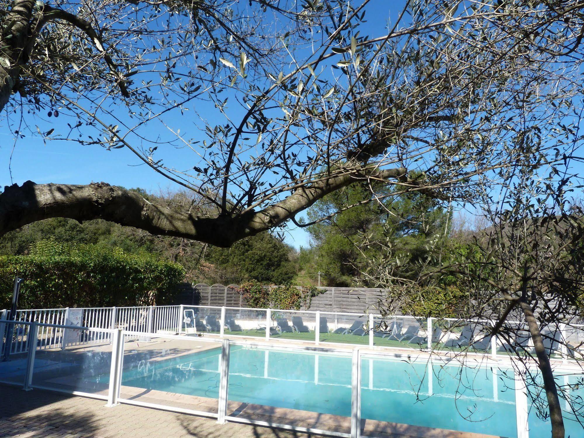 Best Western Terre De Provence Le Cannet-des-Maures Exterior photo